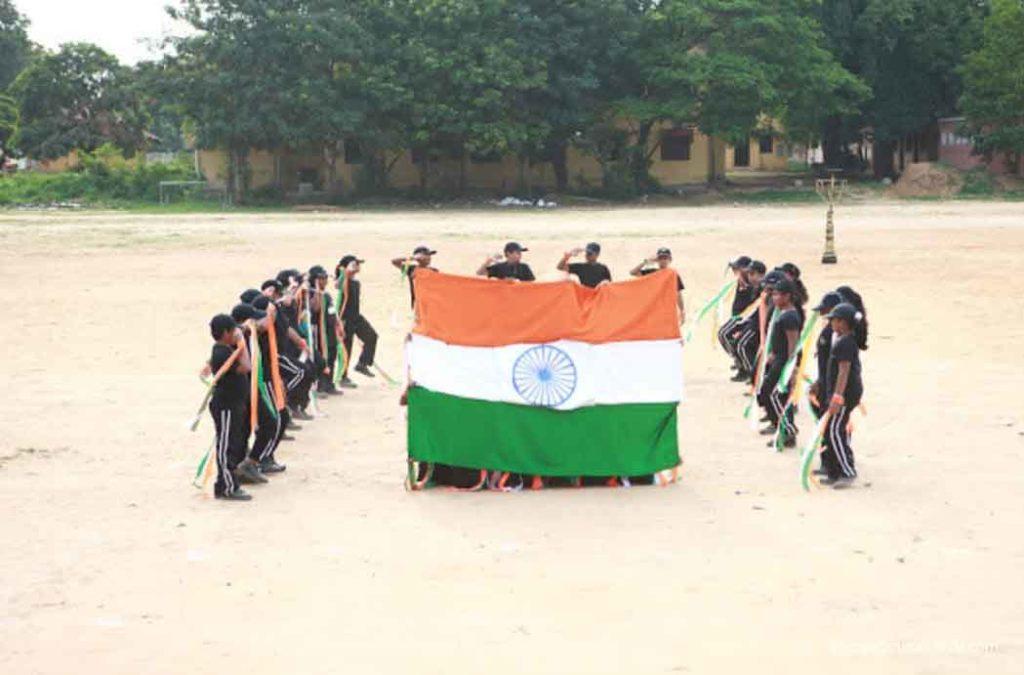 Students celebrates Subhash Chandra Bose Jayanti with dance performances.