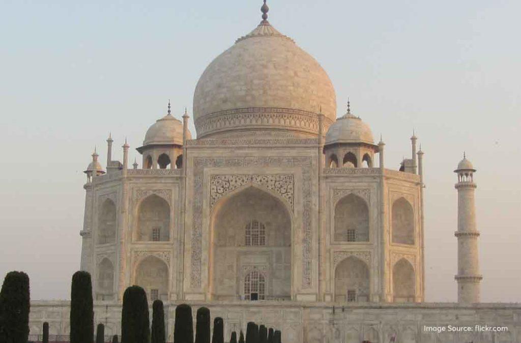 Explore the beauty of Taj Mahal, Agra on a long weekend in March 2025.   