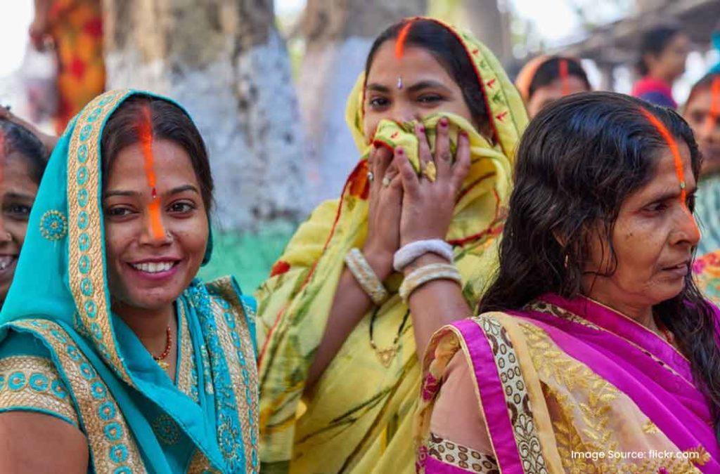 Women dress up in new attires, apply vermilion and gather on the ghats of Delhi-NCR on the occasion of Chhath Puja.